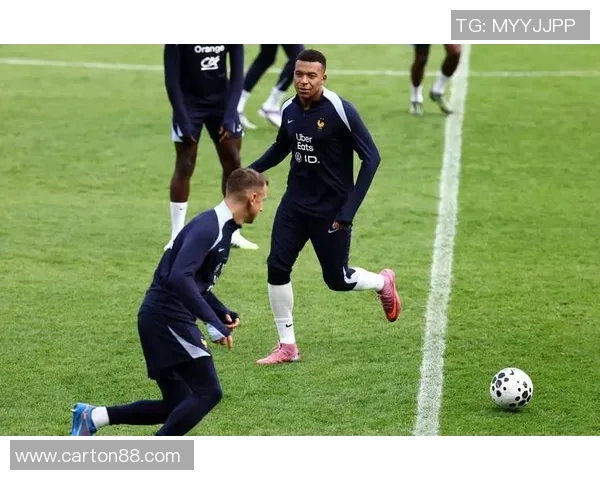 法国足球巨星的辉煌历程与对世界足球的影响解析